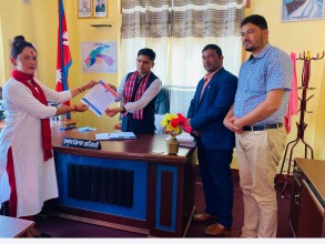 राष्ट्रिय युवा संघ बैतडीको पहिलो बैठक सम्पन्न, स्थानीय प्रशासनलाई ज्ञापन पत्र बुझायो 